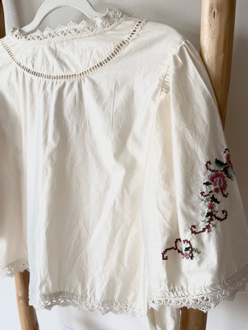 Jennifer & Grace Romantic Eyelet Embroidered Short Sleeve Tie Front Blouse XL - Picture 12 of 13